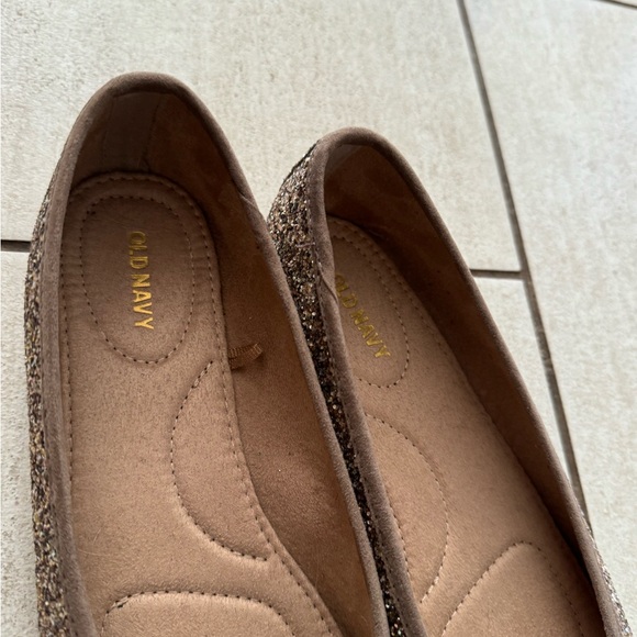 Women’s Size 8.5 Like New Gold Sparkly Ballet Flats - Picture 4 of 5